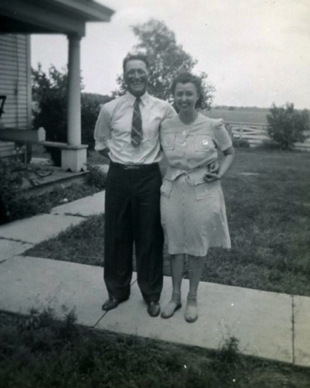 Otto and Sarah Jo Roth - 1942