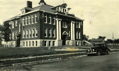 North Ward Elementary School - Hartshorne